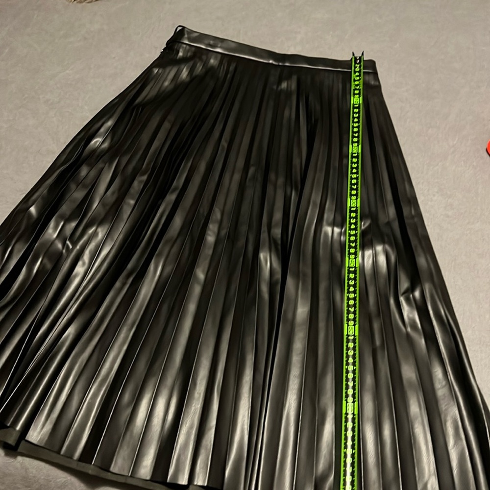 Long skirt never worn